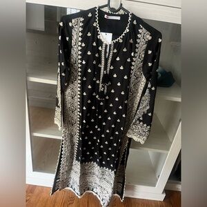 KHAADI PAKISTANI DRESS // ready made // Black and Cream shalwar kameez